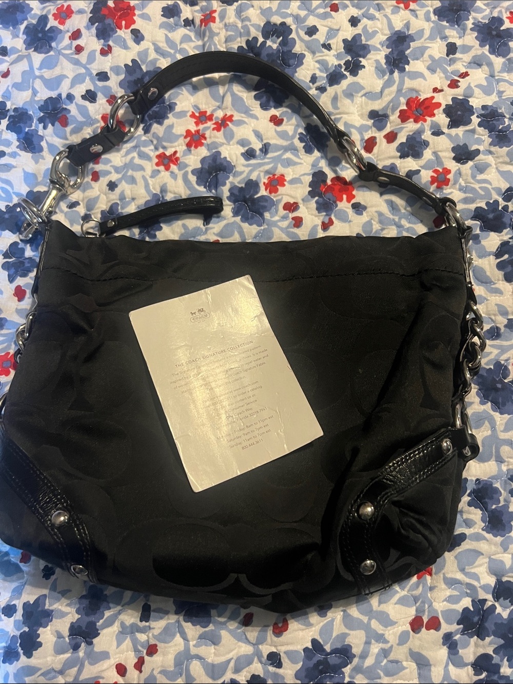 Official Coach shoulder handbag